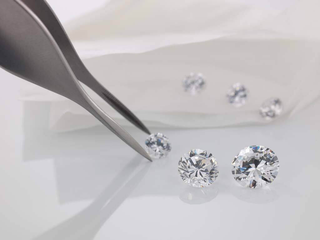 Quali elementi gravano sul valore di un diamante?